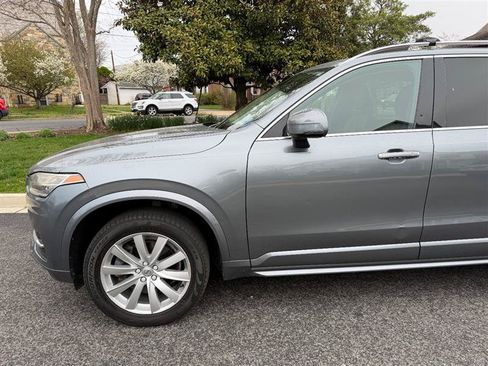 Used 2016 Volvo XC90 T6 Momentum AWD/4WD image 14