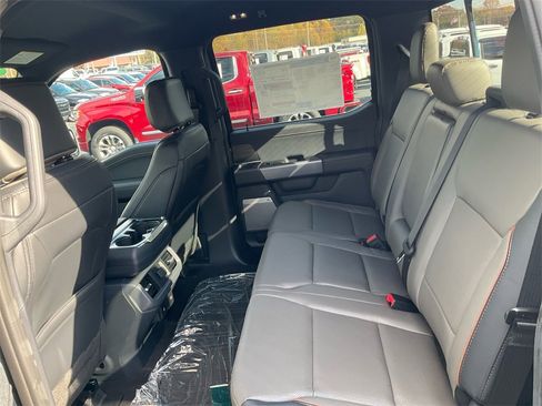 New 2025 Ford F150 Lariat w/ Equipment Group 501A Mid image 14