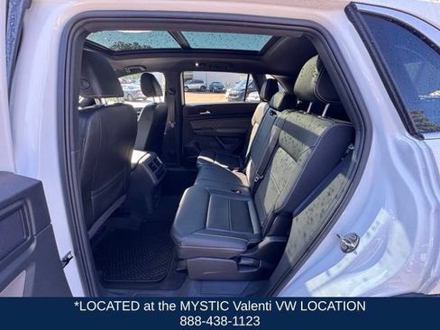 Certified 2023 Volkswagen Atlas Cross Sport SEL AWD/4WD image 10