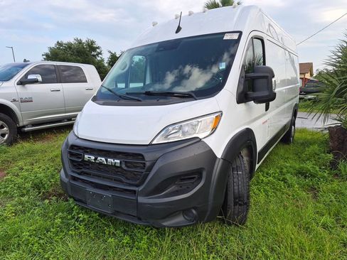 Used 2023 RAM ProMaster 2500 FWD image 1