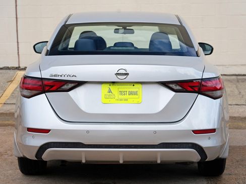 Used 2020 Nissan Sentra S FWD image 42