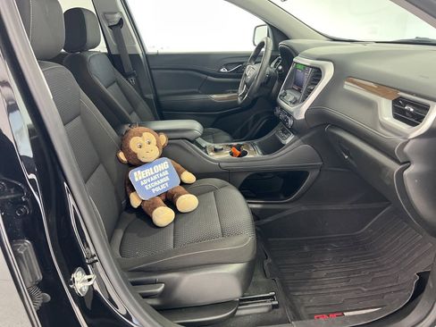 Used 2023 GMC Acadia SLE w/ LPO, Floor Liner Package image 44