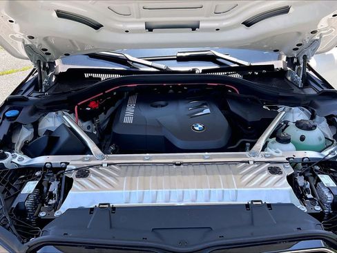 New 2026 BMW X3 xDrive30i w/ Premium Package AWD/4WD image 16