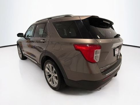 Used 2021 Ford Explorer Platinum w/ Equipment Group 601A AWD/4WD image 6