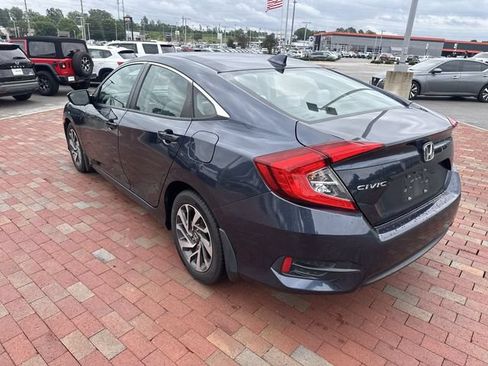 Used 2017 Honda Civic EX image 7