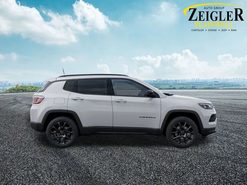 New 2026 Jeep Compass Latitude AWD/4WD image 21