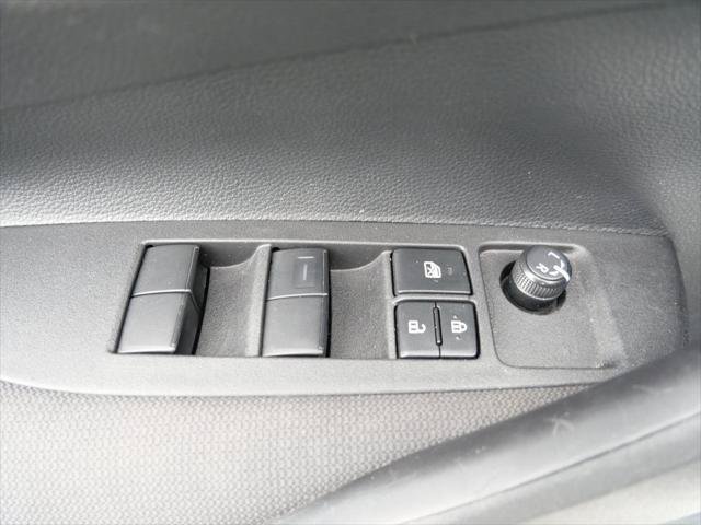 Certified 2025 Toyota Corolla LE FWD image 16