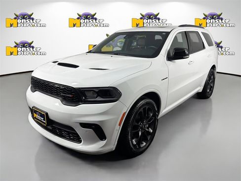 Used 2024 Dodge Durango R/T w/ Blacktop Package image 1