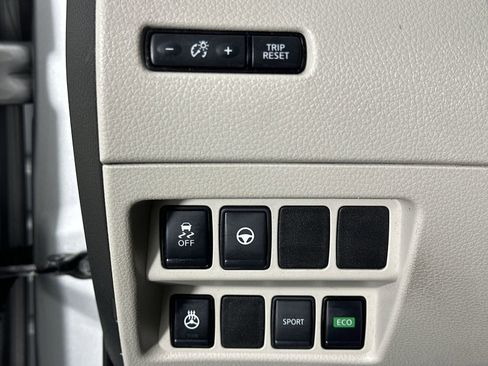 Used 2020 Nissan Rogue Sport SL image 27