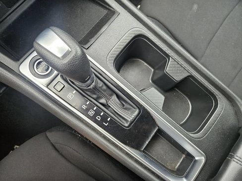 Used 2024 Nissan Sentra S FWD image 16