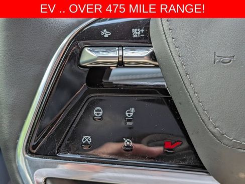 Used 2025 Cadillac Escalade IQ Luxury 2 w/ LPO, Premium Carpet Package AWD/4WD image 47