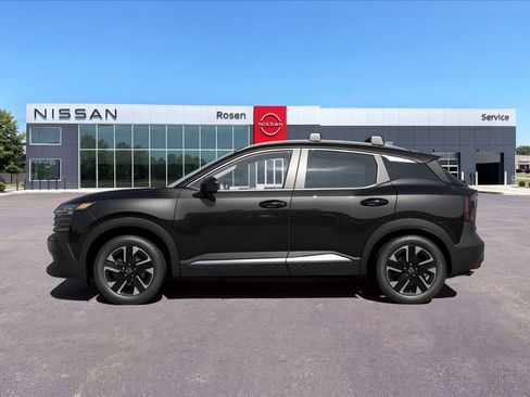 New 2026 Nissan Kicks SV w/ Cold Weather Package AWD/4WD image 16