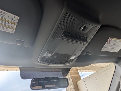 Used 2018 Ford F250 XL w/ Power Equipment Group AWD/4WD image 27