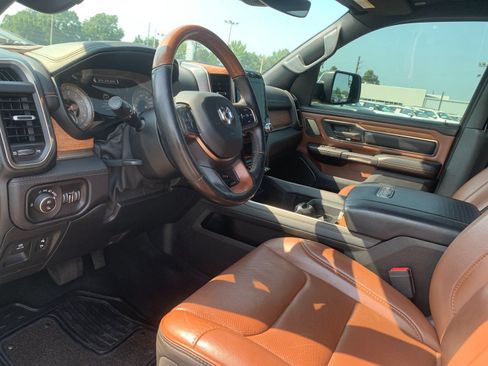 Used 2019 RAM 1500 Limited AWD/4WD image 12
