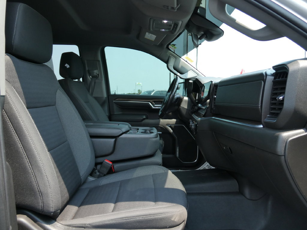 Certified 2022 Chevrolet Silverado 1500 RST AWD/4WD image 14