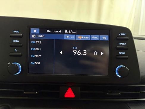 Used 2025 Hyundai Elantra Sport FWD image 29