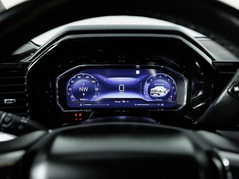 Used 2023 Chevrolet Silverado 1500 LT image 26