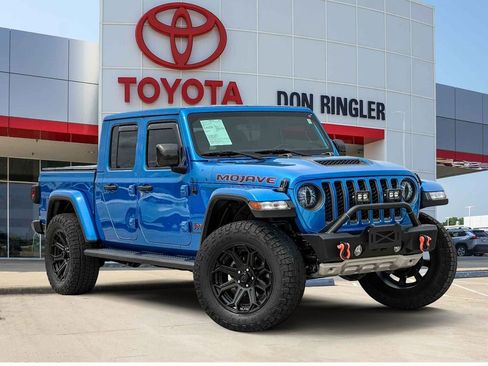 Used 2021 Jeep Gladiator Mojave AWD/4WD image 1