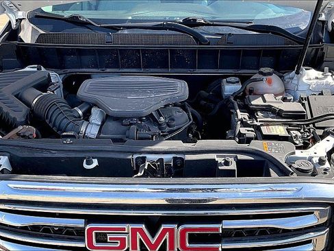 Used 2019 GMC Acadia SLT AWD/4WD image 30