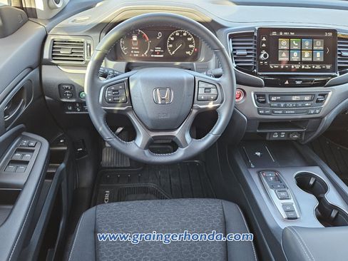 Certified 2025 Honda Ridgeline Sport+ image 12