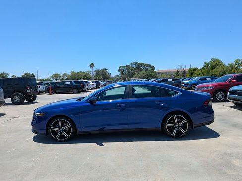 Used 2024 Honda Accord Sport image 5