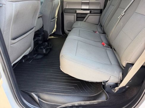 Used 2019 Ford F150 XLT w/ Equipment Group 302A Luxury AWD/4WD image 15