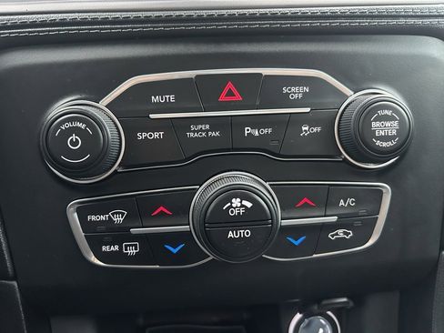 Used 2023 Dodge Charger R/T w/ Plus Group image 22