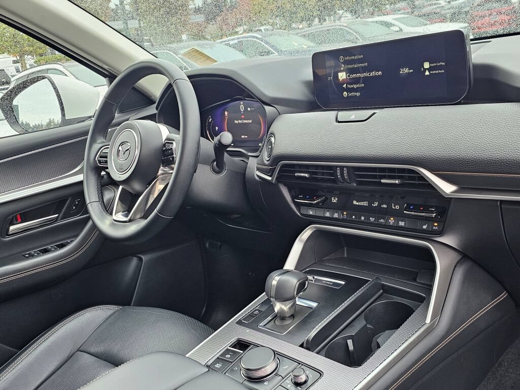 Certified 2024 MAZDA CX-90 Plug-In Hybrid w/ Preferred AWD/4WD image 35
