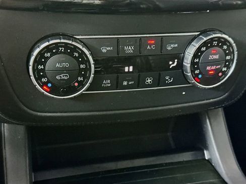 Used 2017 Mercedes-Benz GLS 63 AMG 4MATIC image 17