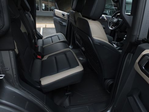 New 2026 Ford Bronco Big Bend w/ Black Diamond Package AWD/4WD image 12