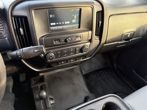 Used 2016 Chevrolet Silverado 2500 W/T image 10