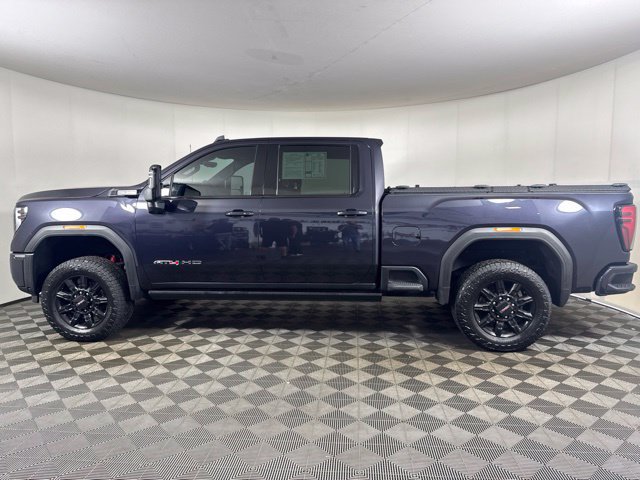 Used 2024 GMC Sierra 2500 AT4 w/ AT4 Premium Plus Package AWD/4WD image 7
