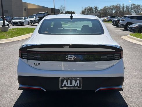 New 2026 Hyundai Sonata SE FWD image 7