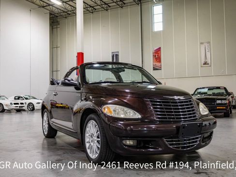 Used 2005 Chrysler PT Cruiser GT FWD image 8