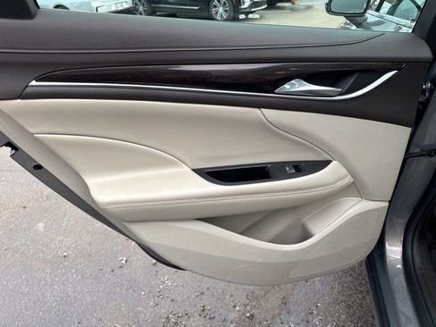 Used 2017 Buick LaCrosse Preferred FWD image 17