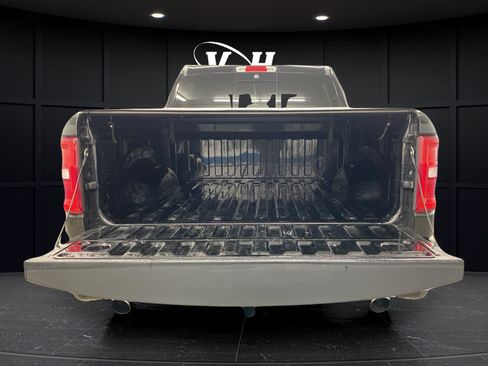 Used 2025 RAM 1500 Big Horn AWD/4WD image 25