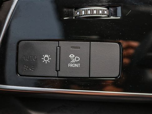 Used 2023 Audi Q8 Premium w/ Convenience Package image 35