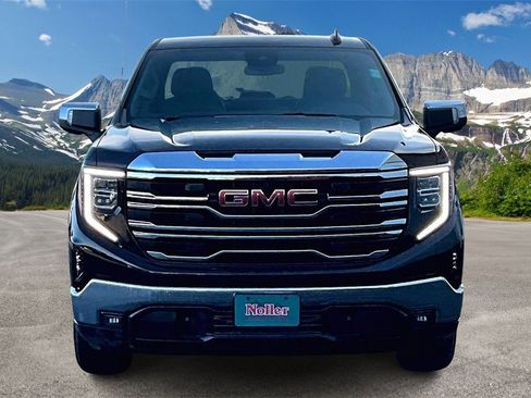 Used 2025 GMC Sierra 1500 SLT image 3