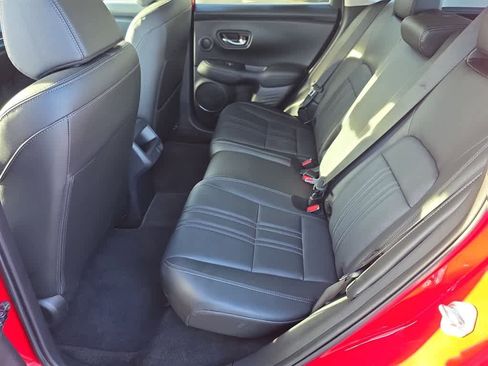 Certified 2025 Honda HR-V EX-L image 31