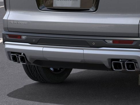 New 2026 Chevrolet Traverse LT w/ LPO, Floor Liner Package image 14