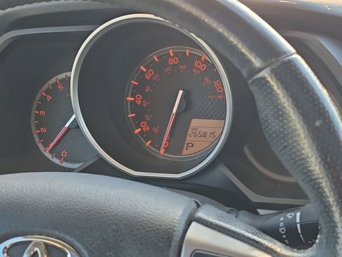 Used 2010 Toyota 4Runner 4WD image 28