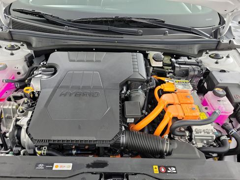 New 2025 Hyundai Elantra SEL w/ Cargo Package image 34