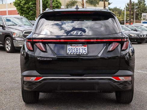 Used 2023 Hyundai Tucson SEL w/ Convenience Package FWD image 8