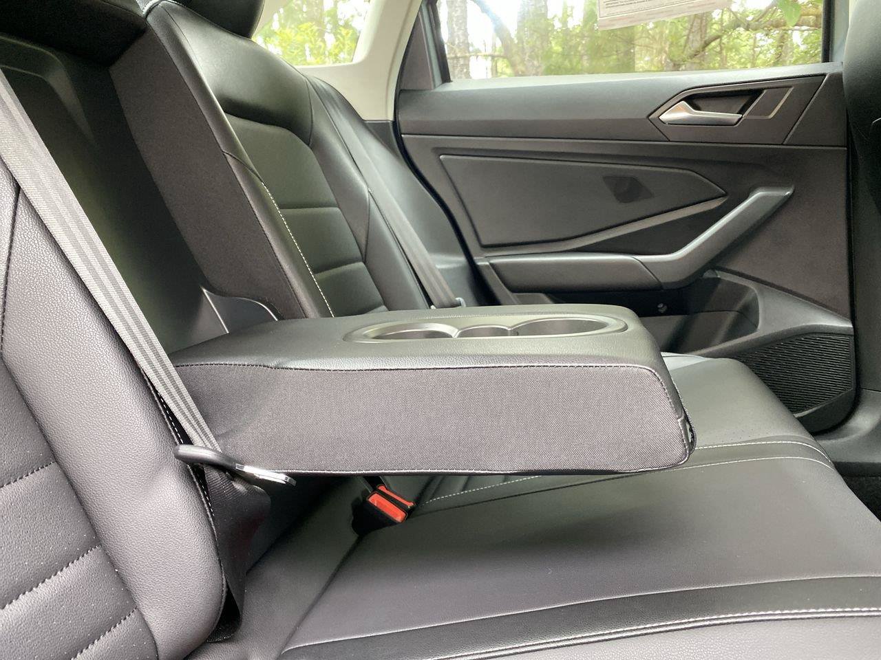Used 2022 Volkswagen Jetta SE FWD image 18