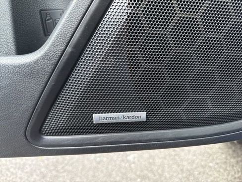 Used 2021 Subaru Legacy Touring XT image 11