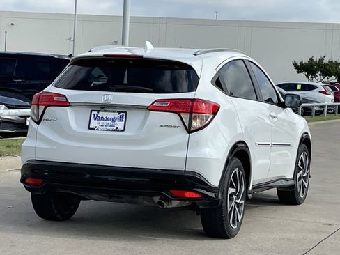 Used 2019 Honda HR-V Sport image 4