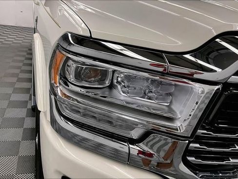 Used 2023 RAM 2500 Limited w/ Towing Technology Group AWD/4WD image 36