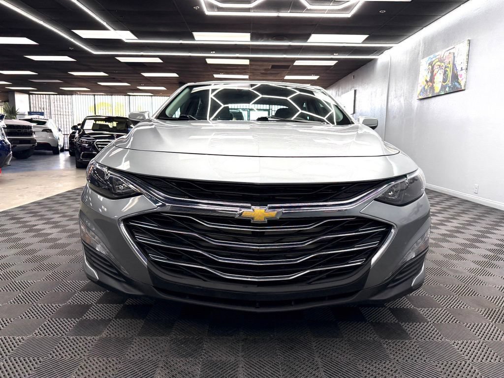 Used 2024 Chevrolet Malibu LT FWD image 4
