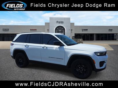 Used 2024 Jeep Grand Cherokee Altitude