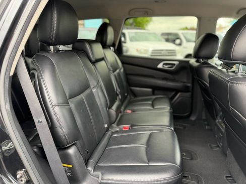 Used 2015 Nissan Pathfinder SL w/ Cargo Package AWD/4WD image 7